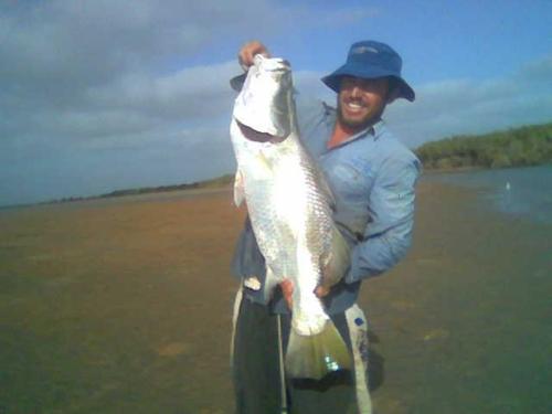 102 cm from hedland